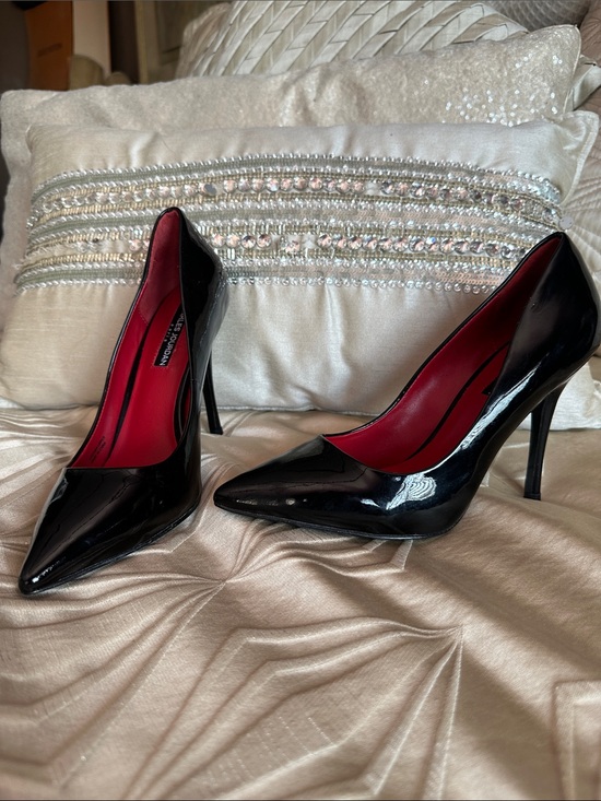 Charles Jourdan Shoes - Charles Jourdan Black Patent Pointed-Toe Stiletto Pumps with Red Lining